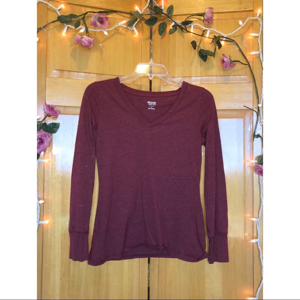 maroon long sleeve tee